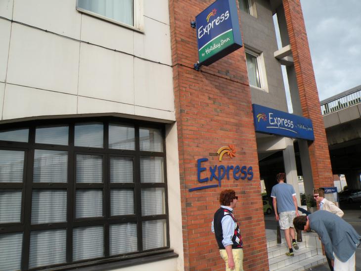  express by holiday Inn